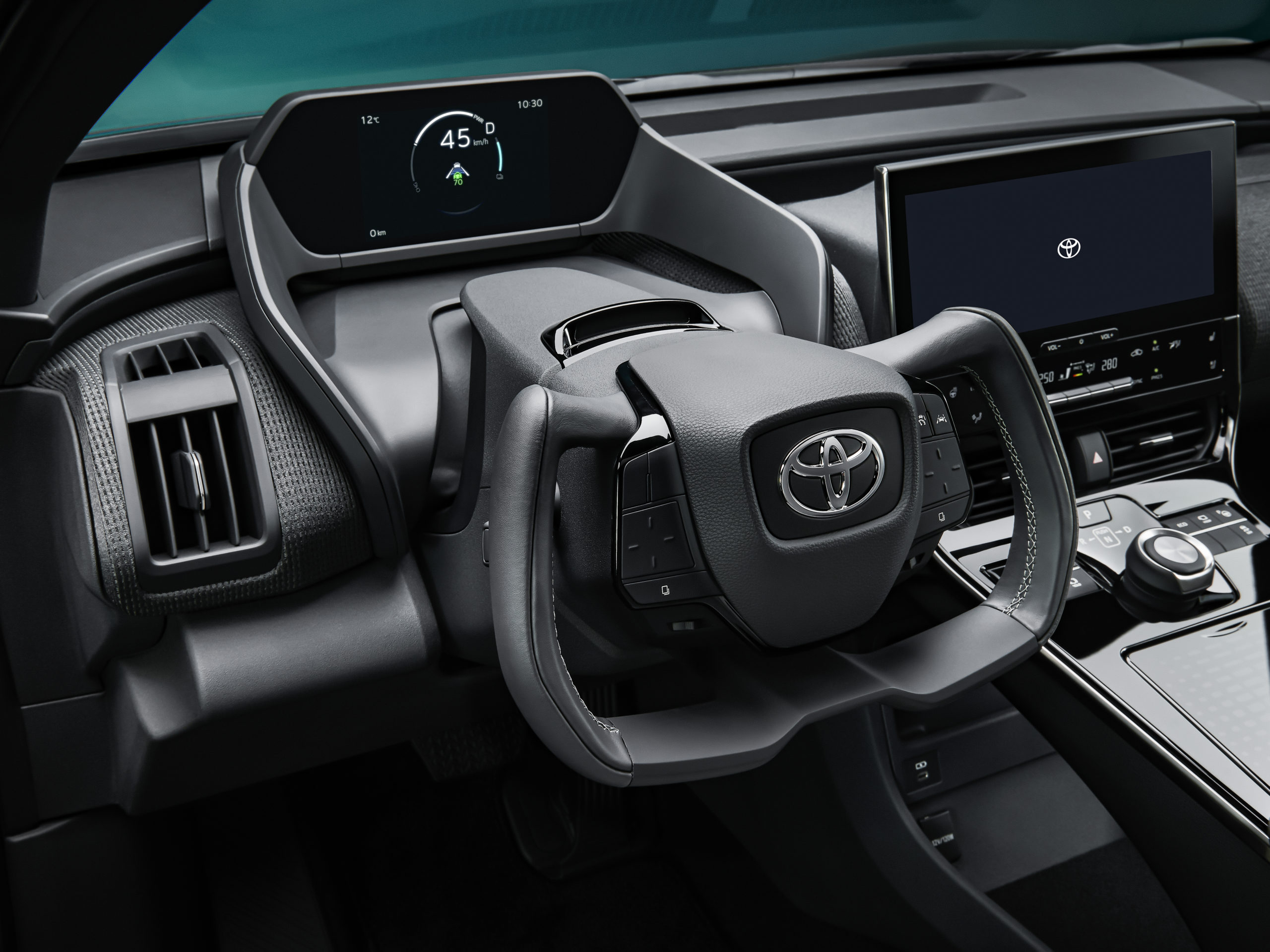 Toyota presents future of ‘beyond zero’ EVs with bZ4X Concept