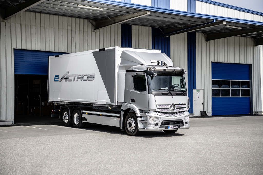 Mercedes-Benz eActros is productieklaar en biedt een actieradius van 400 km