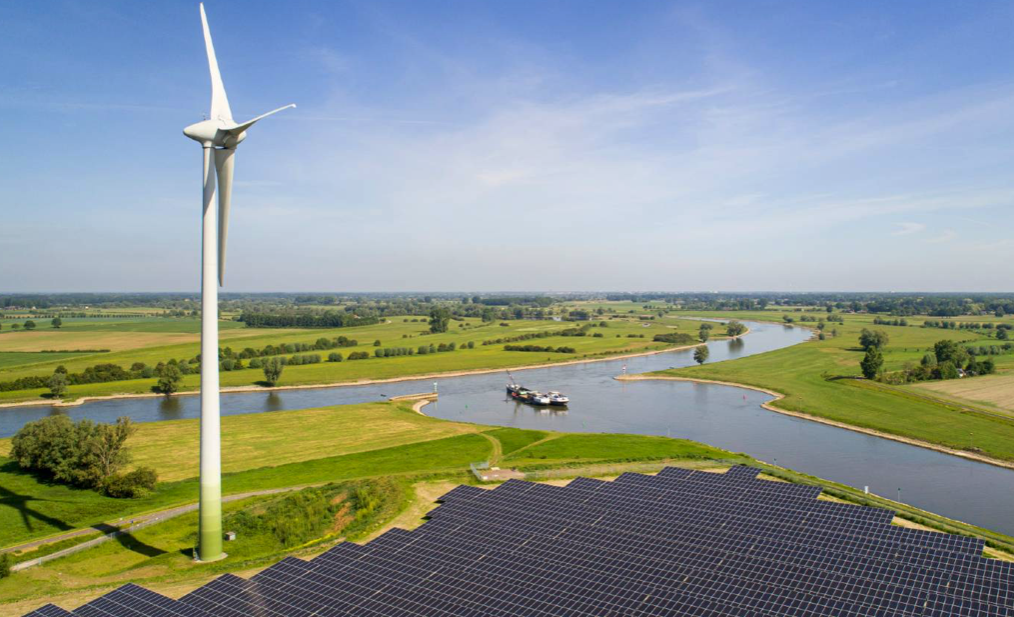 Dutch ANWB sells green energy at cost price