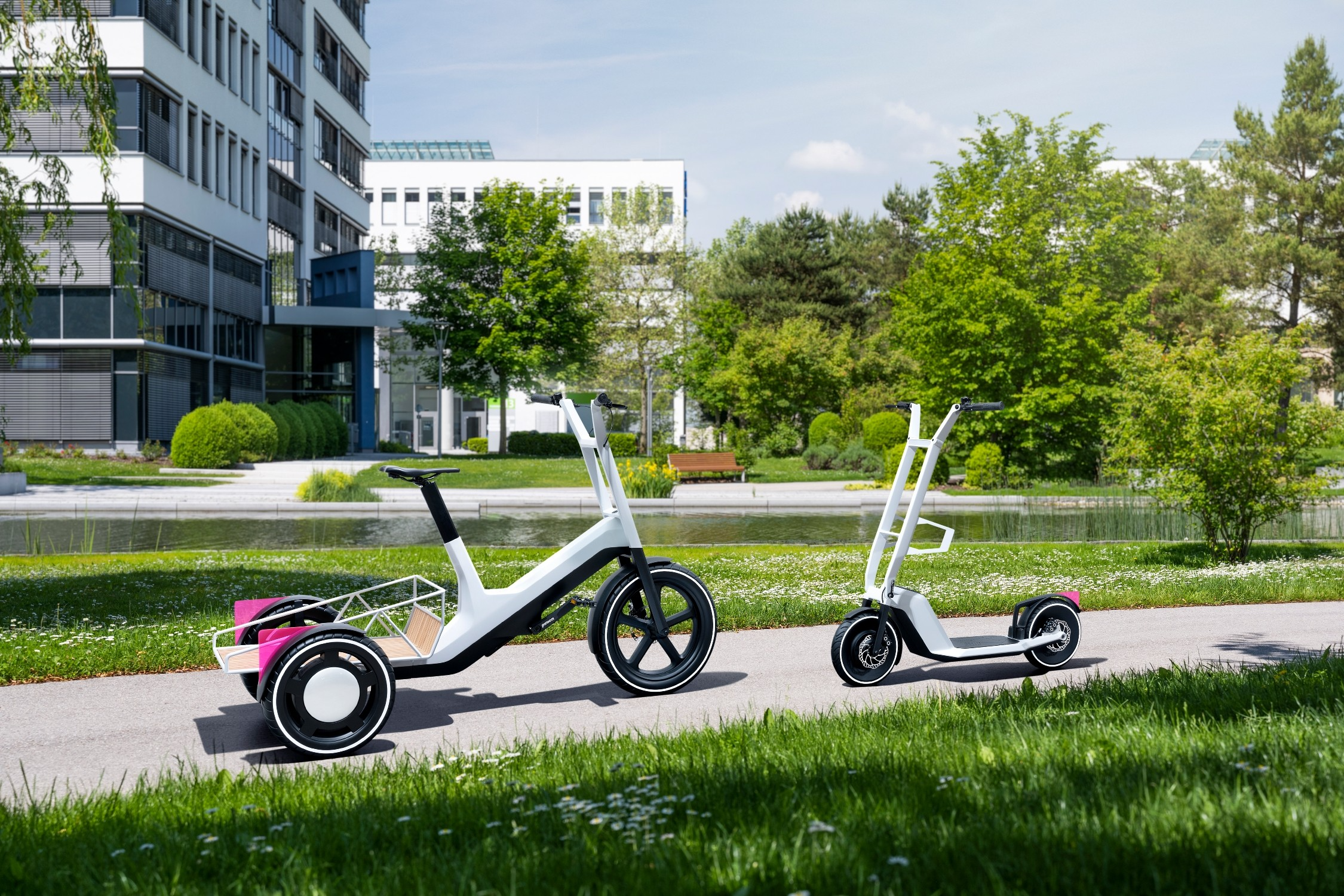 BMW ontwikkelt 'pick-up' bakfiets en opvouwbare e-scooter