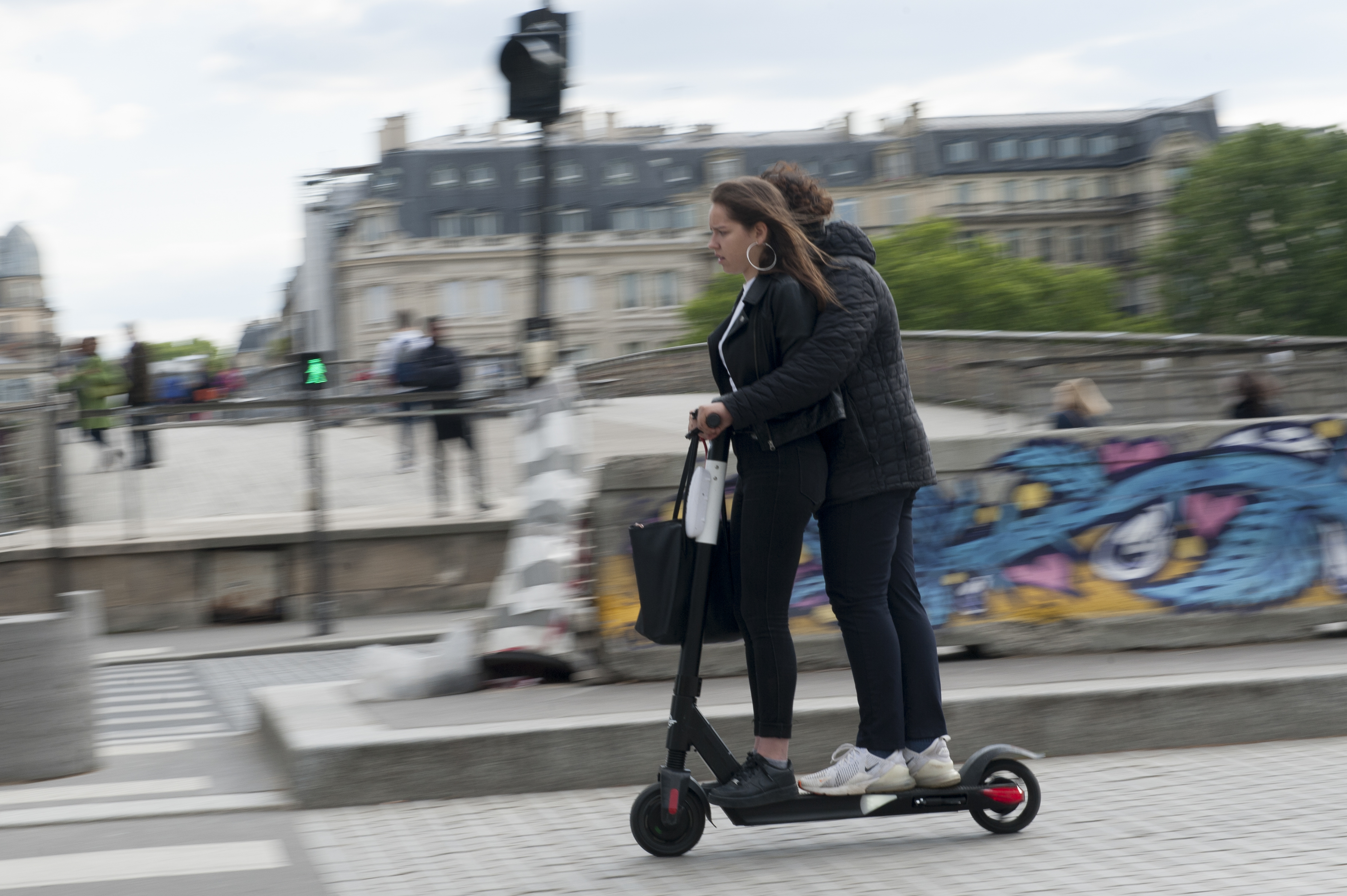 Paris threatens to ban e-scooters after deadly incidents