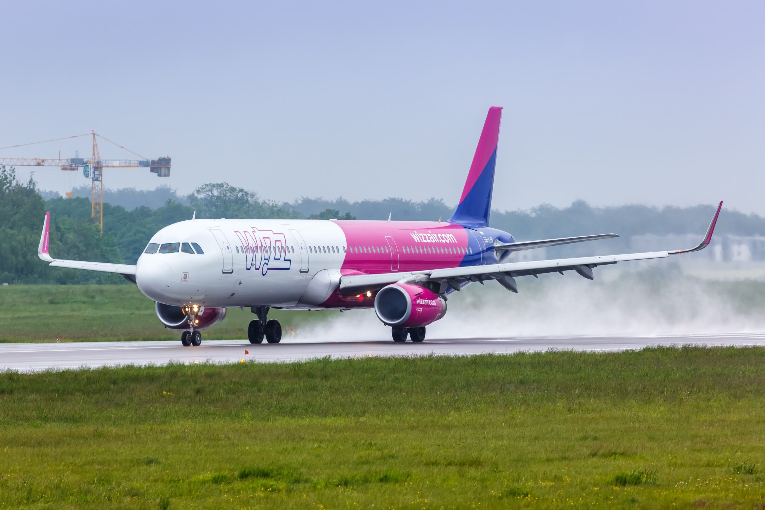 La compagnie hongroise WizzAir va tripler sa flotte pour atteindre 500 avions d'ici à 2030