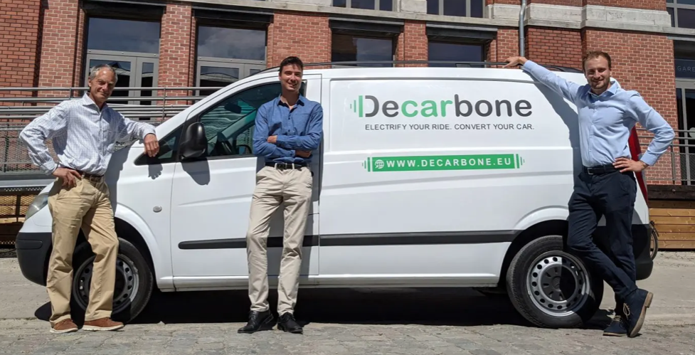 Brussel Decarbone roeit stroomopwaarts ombouw ICE bestelwagens naar EV's