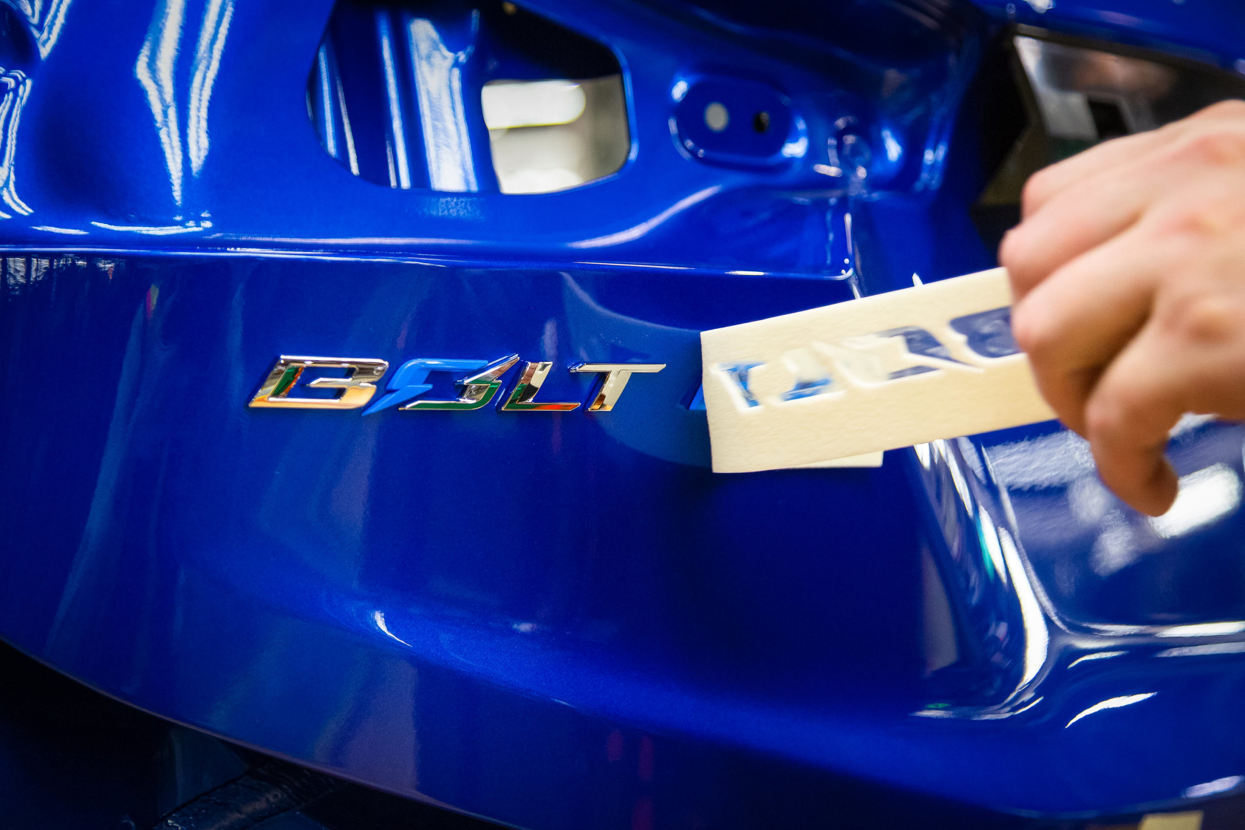 LG va payer 1,9 milliard de dollars à GM pour le rappel massif des batteries de la Bolt