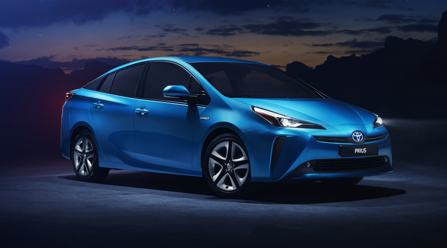 Gaat de volgende Toyota Prius ook op waterstof rijden?