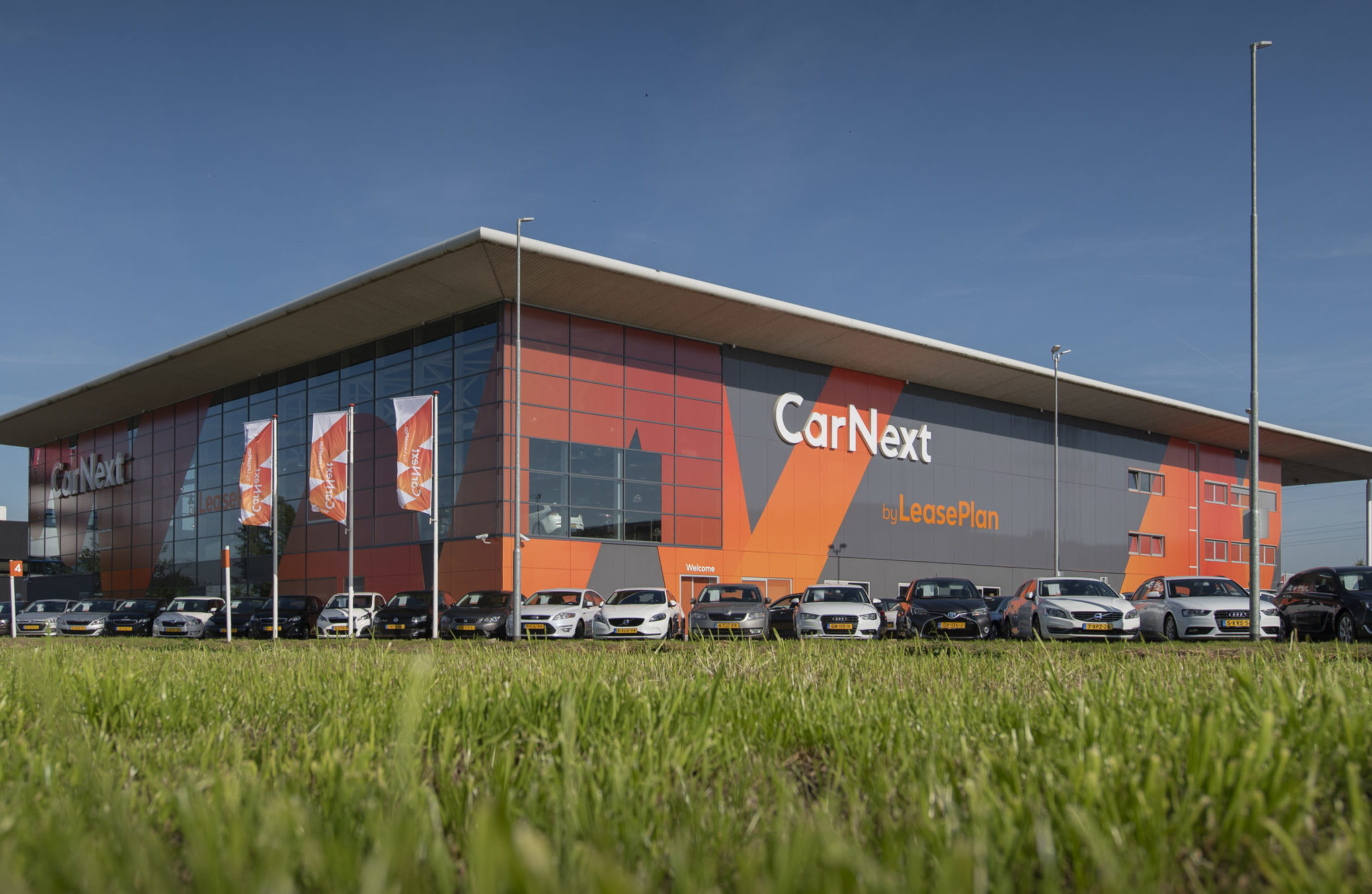 Het Britse Constellation neemt CarNext over en wordt marktleider in gebruikte auto's in de EU