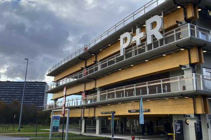 Antwerp opens two new 'park & ride' buildings for 2 400 cars