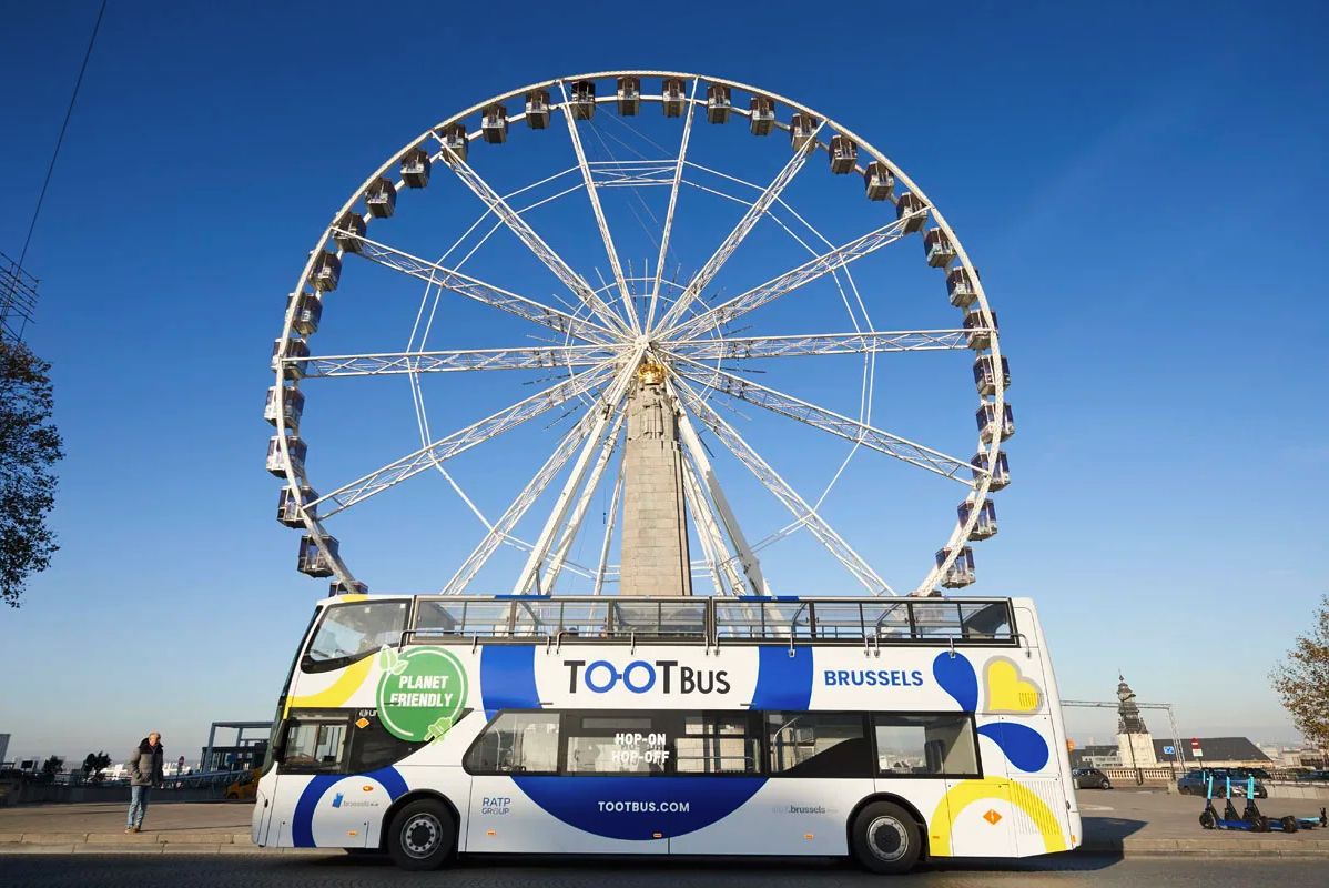 Wereldprimeur: vloot van elektrische sightseeingbussen in Brussel