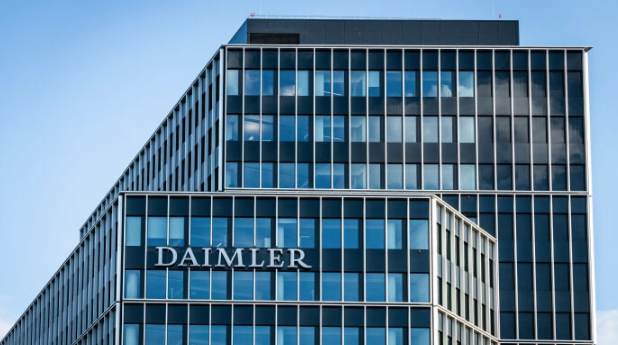 Daimler verse une prime record de 6 000 euros à 100 000 salariés allemands