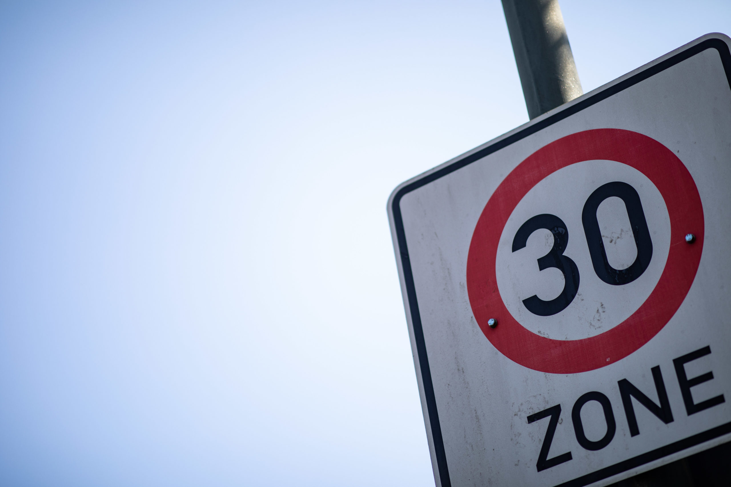 La Flandre se prononce en faveur d'une limitation de vitesse à 30 km/h dans les agglomérations