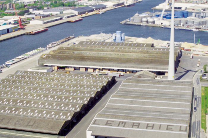 Citizen's project 17.000 solar panels to power Ghent city buildings