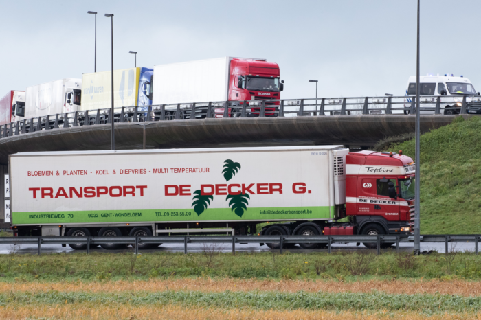 France no longer allows 44 ton international trucks