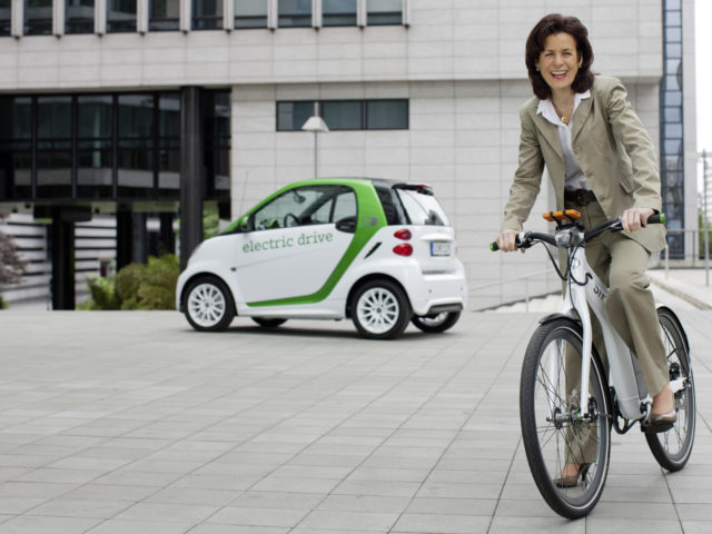 Onderzoek van Deloitte: e-bikes aantrekkelijker dan e-auto's