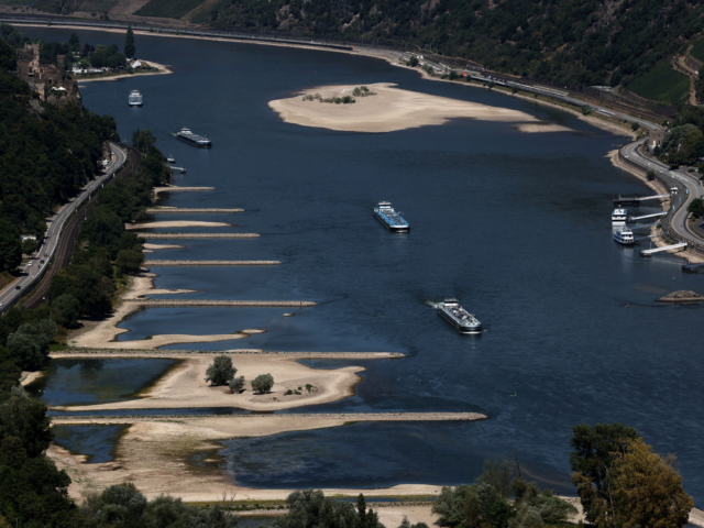 German industry risks stranding as Rhine gets unnavigable