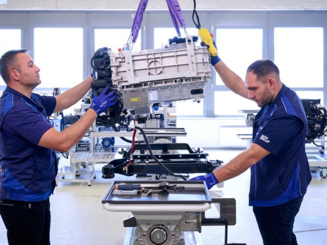 BMW start productie brandstofcelsystemen in München