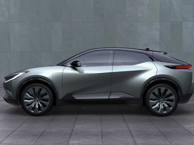 Toyota présente le concept de SUV compact bZ entièrement électrique à batterie