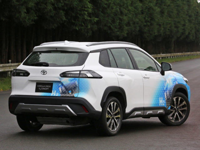 Toyota ontwikkelt waterstofverbrandingsmotor in Corolla Cross