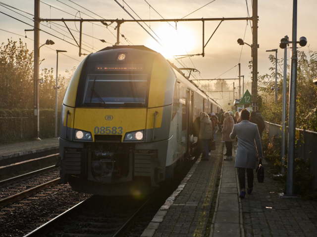 38 400 voyages en train programmés annulés en 2022 en Belgique