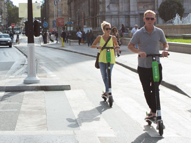 Les Parisiens votent contre l'utilisation des scooters électriques partagés