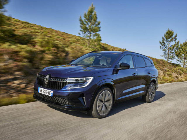 Driving the new Renault Espace hybrid-only seven-seater