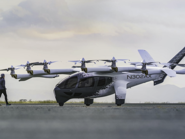 Midnight electric air taxi ready for test take-off with Stellantis’ help