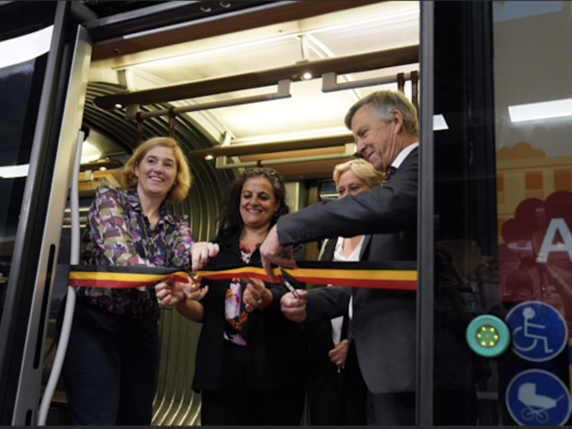 MIVB/STIB inaugure une nouvelle ligne de tramway à Bruxelles