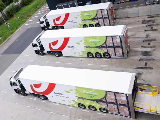Bpost resolutely opts for double-decker trailers