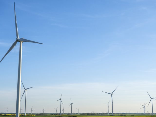 EU-Commissie wil worstelende windenergiesector stimuleren