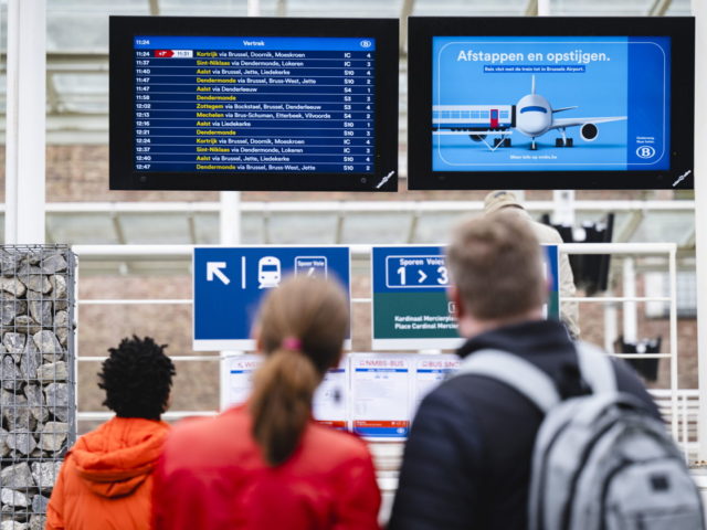 Info screens in Belgian train stations get a new look