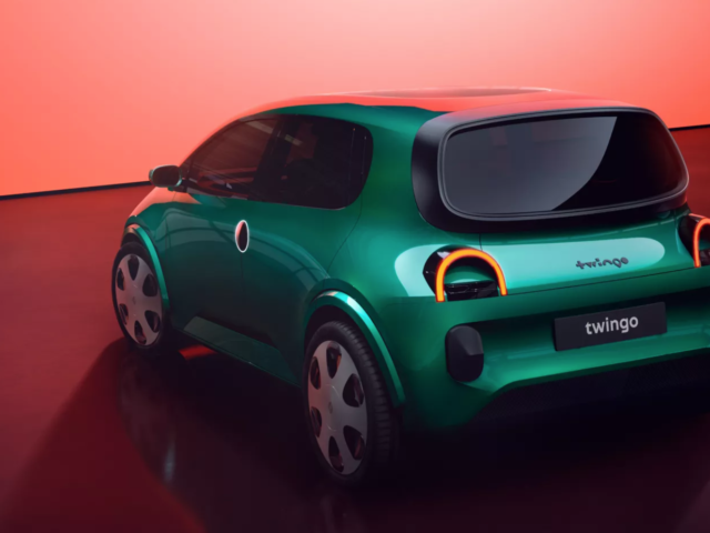 New Renault Twingo EV rumored to have brothers