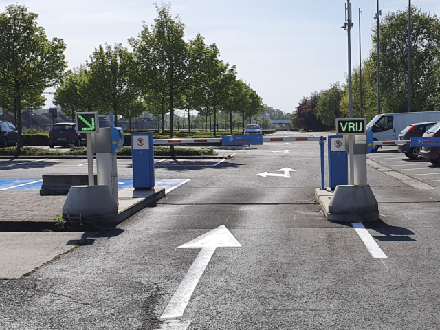Belgian rail wants to outsource management of car parks
