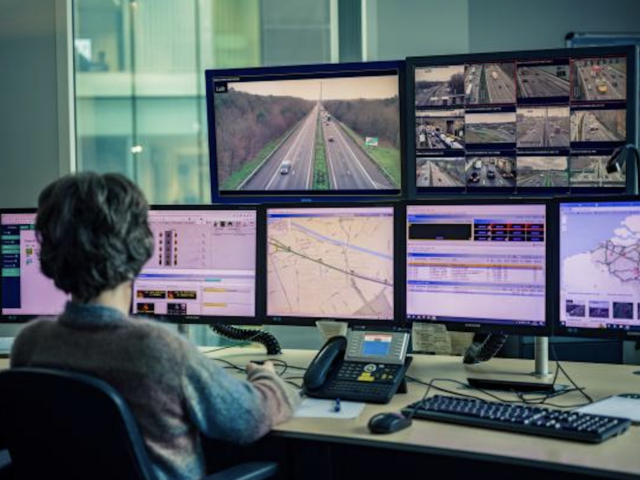 Flemish Traffic Center looking for ten extra controllers