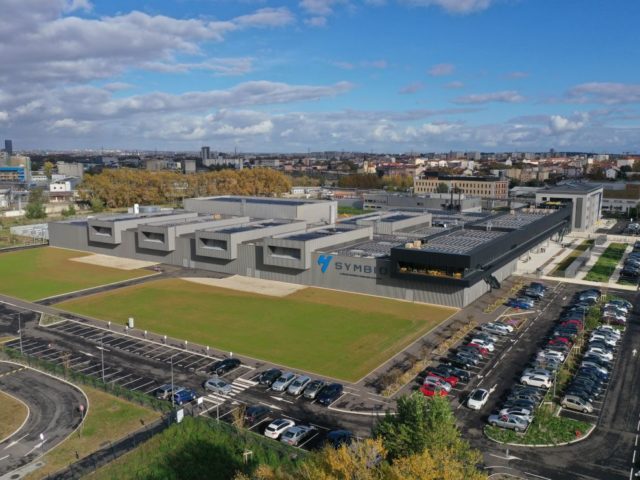 La plus grande usine de piles à combustible de l'UE, SymphonHy, démarre en France