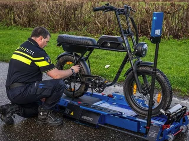 Dutch police newly armed to catch overpowered e-bikes