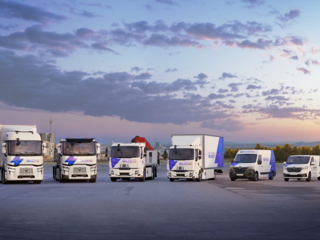 Renault Trucks annonce de fortes ventes électriques en 2023, en hausse de 153%.