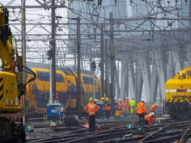La société néerlandaise ProRail entame des travaux d'envergure sur le réseau ferroviaire : retards jusqu'en 2030