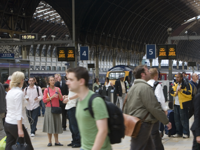 Labour opts for re-nationalizing UK’s railways