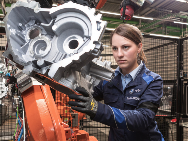 BMW expands EV parts production in Landshut