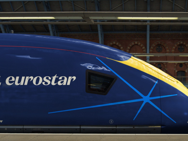 Record profits seduce Eurostar to order up to 50 new trains