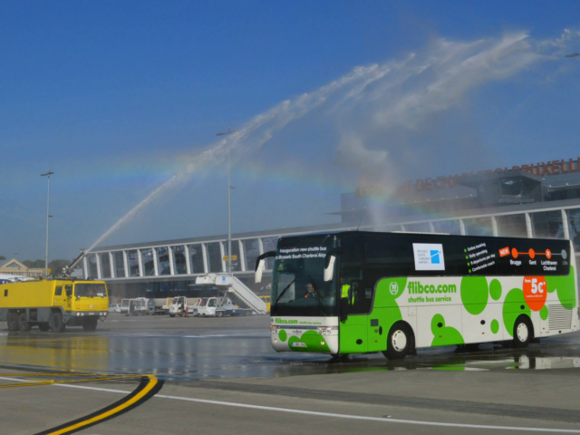 Le bus Flibco relie Maastricht à l'aéroport de Charleroi via Liège
