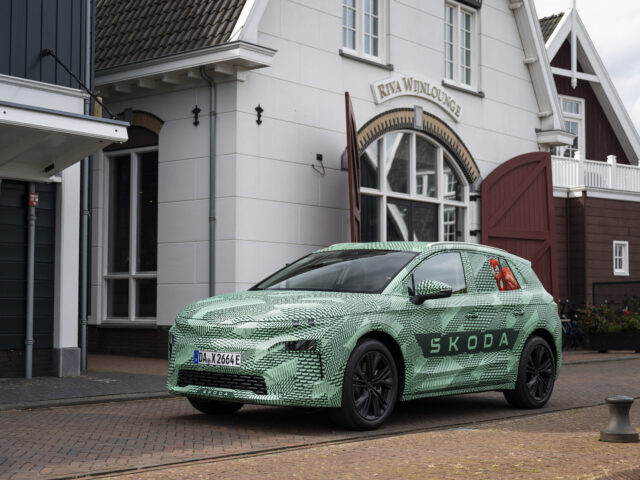 Skoda deelt eerste details van compacte elektrische Elroq SUV